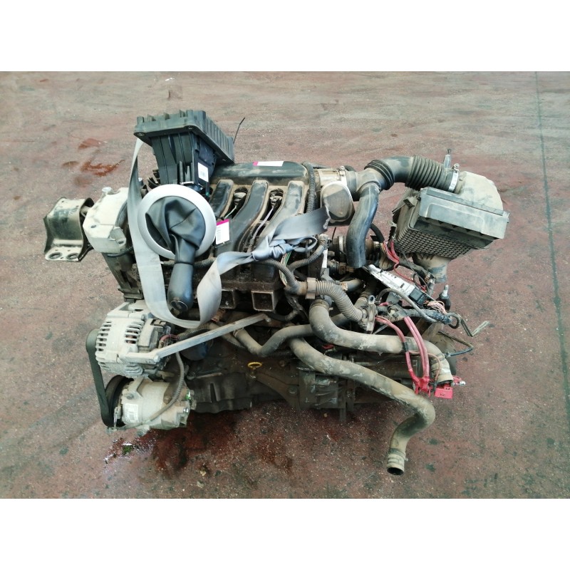 Recambio de motor completo para renault megane ii classic berlina 1.6 16v referencia OEM IAM K4M812  