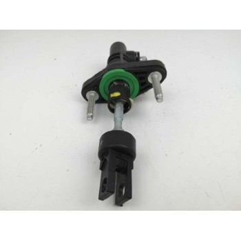 Recambio de bomba embrague para toyota auris active referencia OEM IAM 3142001031C  