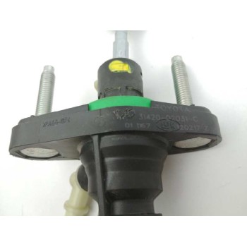 Recambio de bomba embrague para toyota auris active referencia OEM IAM 3142001031C  