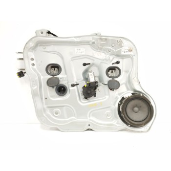 ELEVALUNAS DELANTERO IZQUIERDO FUNDA 824702B030 