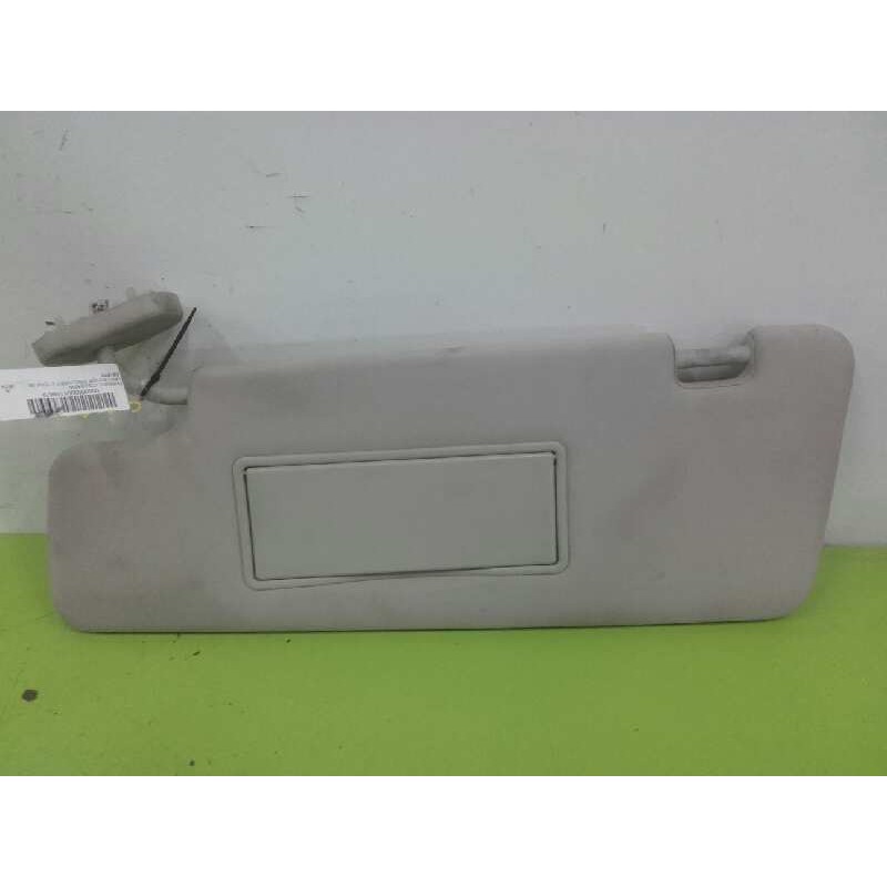 Recambio de parasol izquierdo para land rover discovery 4 tdv6 se referencia OEM IAM LR011963  