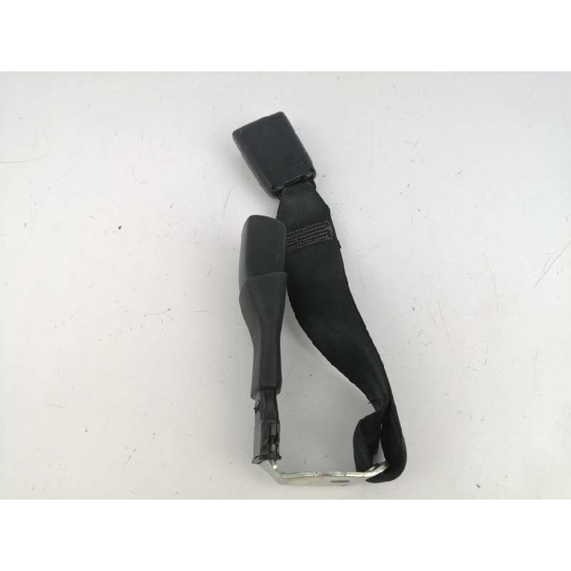 Recambio de enganche cinturon izquierdo para toyota auris active referencia OEM IAM 07478 TRASERO 