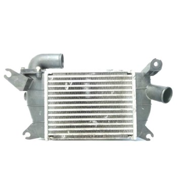 Recambio de intercooler para kia sportage 2.0 turbodiesel cat referencia OEM IAM 0K05813550  