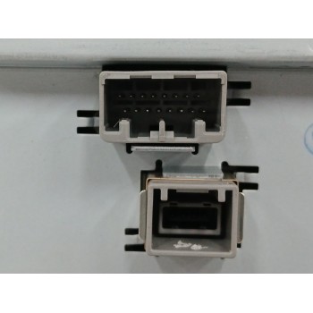 Recambio de pantalla multifuncion para volvo v40 1.6 diesel cat referencia OEM IAM 31350695 7505800003 