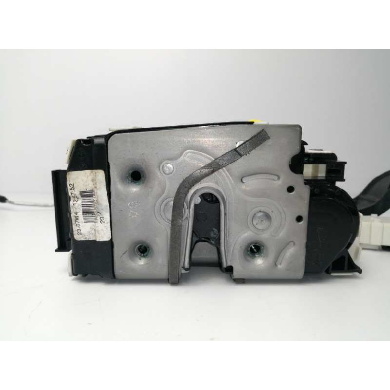 CERRADURA PUERTA DELANTERA DERECHA