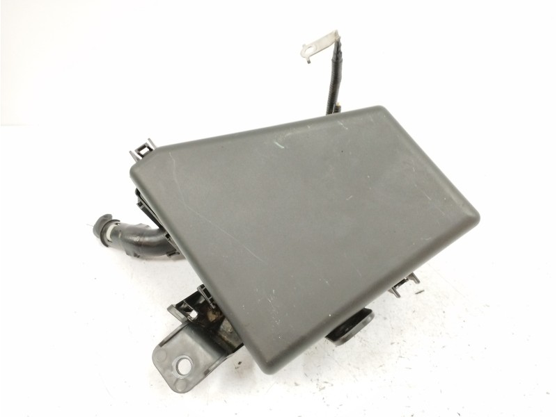 Recambio de caja reles / fusibles para subaru xv (g5) 2.0 cat referencia OEM IAM MB703400B MB504102B 