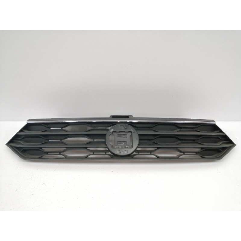 Recambio de rejilla delantera para volkswagen t-roc advance referencia OEM IAM 2GA853651E  