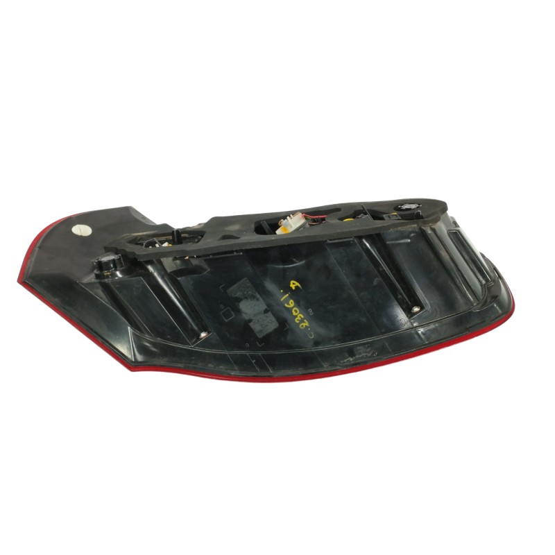 PILOTO TRASERO DERECHO