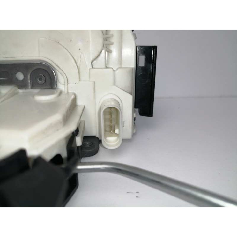 CERRADURA PUERTA DELANTERA DERECHA