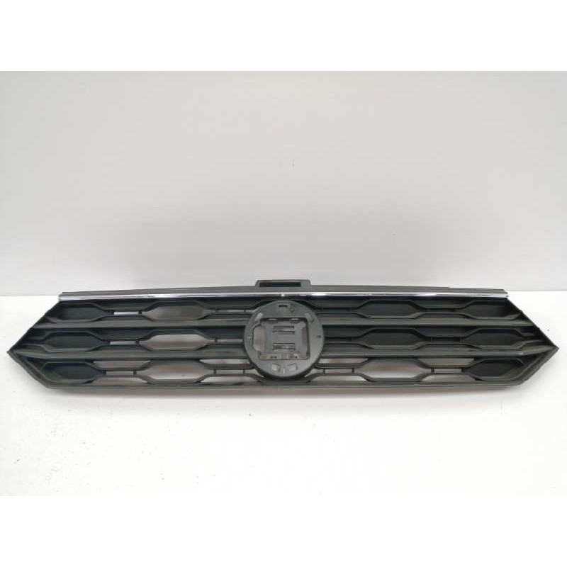 Recambio de rejilla delantera para volkswagen t-roc advance referencia OEM IAM 2GA853651E  
