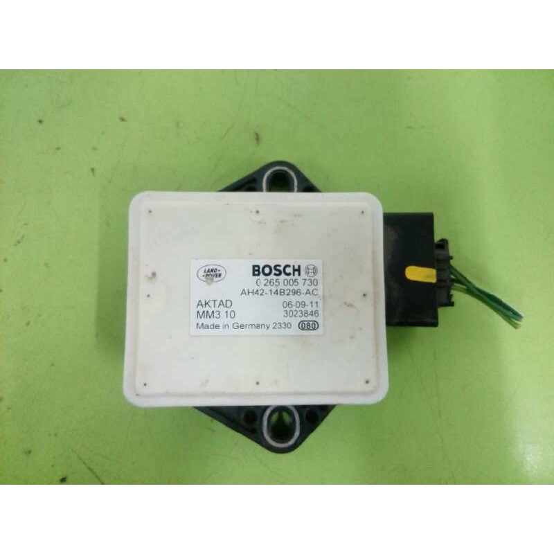 Recambio de sensor para land rover discovery 4 tdv6 se referencia OEM IAM AH4214B296AC ESP 0265005730