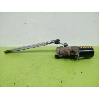 Recambio de motor limpia delantero para land rover discovery 4 tdv6 se referencia OEM IAM DLB000131  