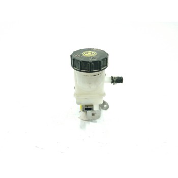 BOMBA FRENO GS1E8Y21A 