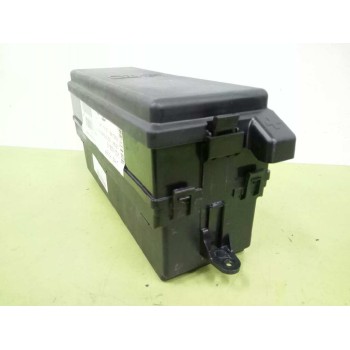 Recambio de caja reles / fusibles para land rover discovery 4 tdv6 se referencia OEM IAM CH2214290KB  
