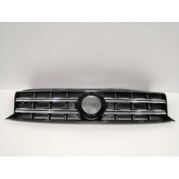 Recambio de rejilla delantera para volkswagen amarok comfortline doublecab 4motion referencia OEM IAM 2H6853651B  