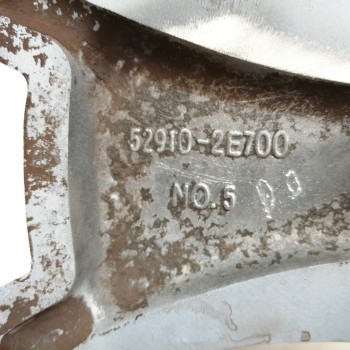 Recambio de llanta para hyundai tucson (jm) 2.0 crdi referencia OEM IAM 529102E700 6,5JX16OFFS ET41 5H 5X115