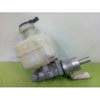 Recambio de bomba freno para land rover discovery 4 tdv6 se referencia OEM IAM 74471269C  