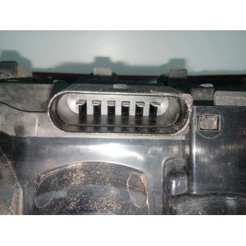 Recambio de piloto trasero derecho para volkswagen t5 transporter (7e) 2.0 tdi referencia OEM IAM 7H5945096M  