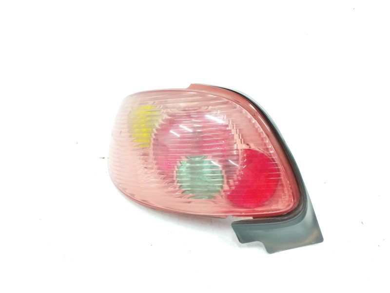 Recambio de piloto trasero izquierdo para peugeot 206 cc 1.6 16v cat referencia OEM IAM   