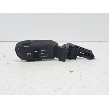 Recambio de mando volante para peugeot 3008 ii suv (mc_, mr_, mj_, m4_) hybrid referencia OEM IAM 98133622ZD  
