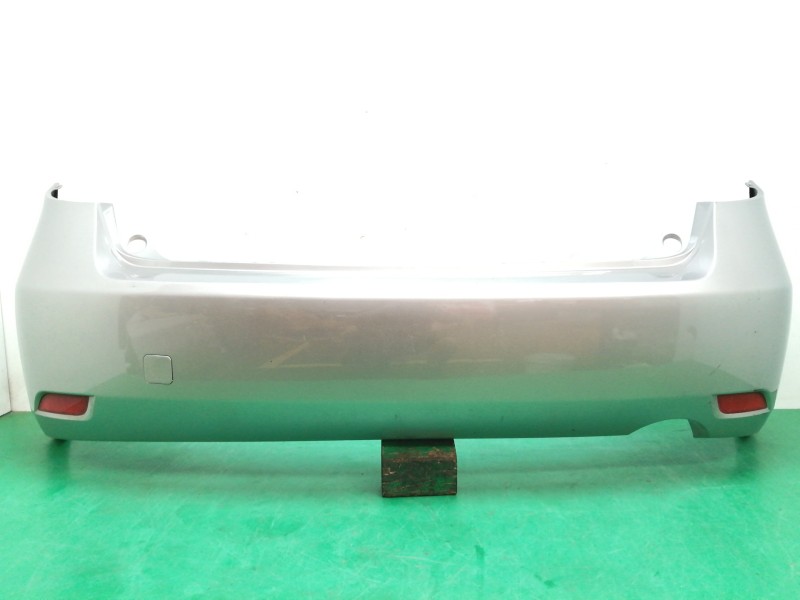 Recambio de paragolpes trasero para subaru impreza g12 1.5 referencia OEM IAM 57704FG010 Recambio de paragolpes trasero para subaru impreza g12 1.5 referencia OEM IAM 57704FG010