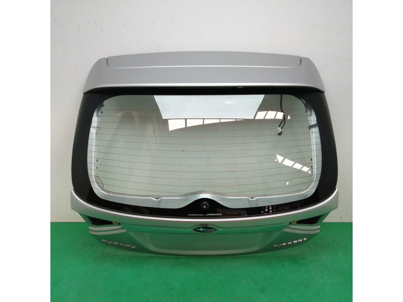 Recambio de porton trasero para subaru impreza g12 1.5 referencia OEM IAM Recambio de porton trasero para subaru impreza g12 1.5 referencia OEM IAM