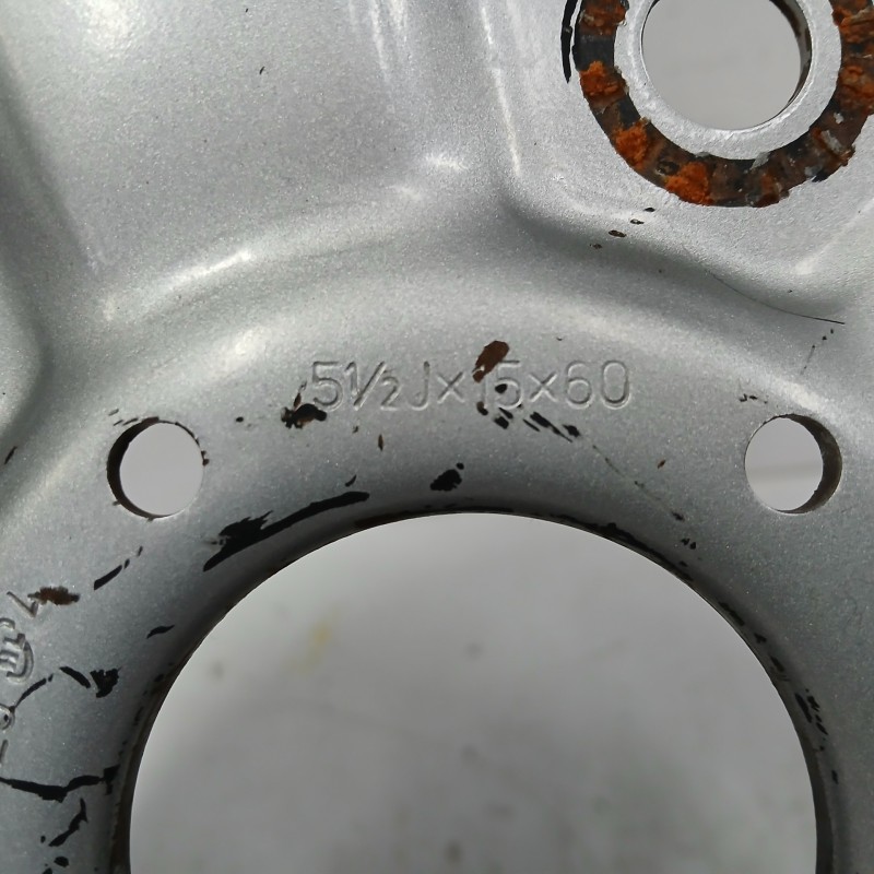 LLANTA 5 5JX15 ET60 5H 5X160