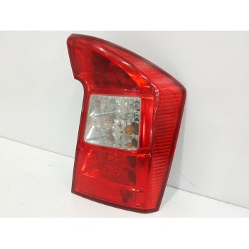 Recambio de piloto trasero derecho para kia carens iii monospace (un) 2.0 crdi 140 referencia OEM IAM 924021D010  92402100