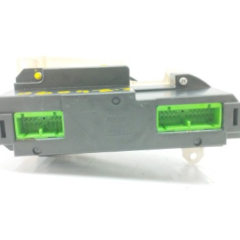 Recambio de mando climatizador para honda civic berlina 3 (ep1/2) 1.6 vtec cat (d 16 v 1) referencia OEM IAM YG010  