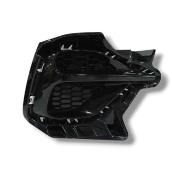 MOLDURAS DELANTERAS DEL PARAGOLPES LADO DERECHO 