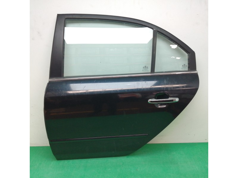 Recambio de puerta trasera izquierda para hyundai sonata (nf) 2.0 crdi comfort i referencia OEM IAM  OBSERVAR FOTOS 
