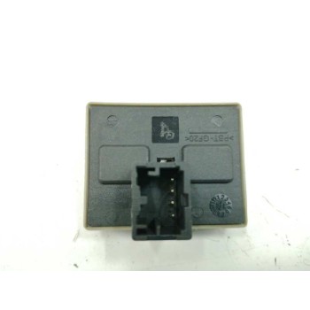 Recambio de mando elevalunas delantero izquierdo para volkswagen polo (9n3) 1.9 tdi referencia OEM IAM 6Q0959858  