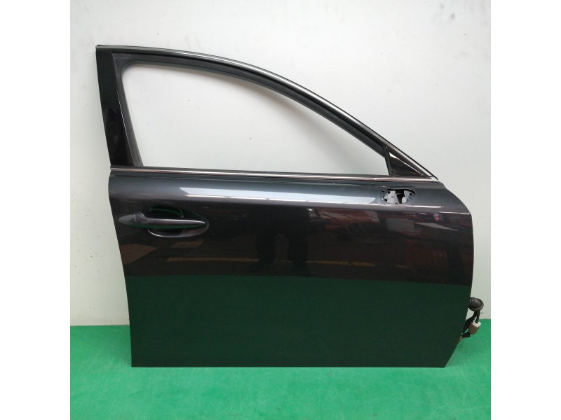 Recambio de puerta delantera derecha para lexus is200 (ds2/is2) 2.2 d-cat referencia OEM IAM  OBSERVAR FOTOS 