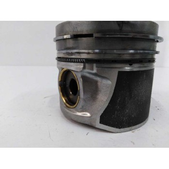 Recambio de piston para hyundai tucson (jm) 2.0 crdi cat referencia OEM IAM   