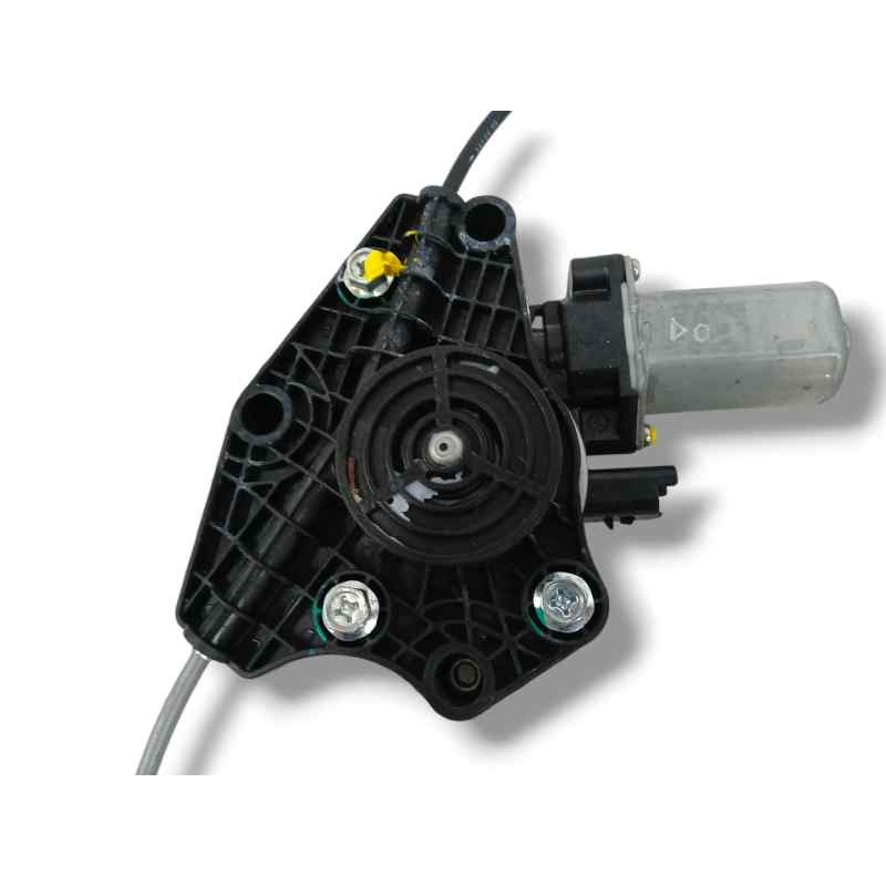 ELEVALUNAS DELANTERO DERECHO