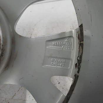 Recambio de llanta para citroën c4 grand picasso ii (da_, de_) 1.6 hdi / bluehdi 115 referencia OEM IAM 9677089777 6,5JX16CH5 ET