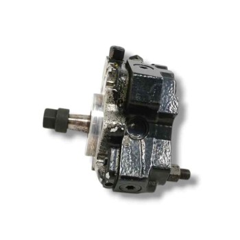 Recambio de bomba inyeccion para bmw serie 3 berlina (e46) 320d referencia OEM IAM 7788670 0445010045 