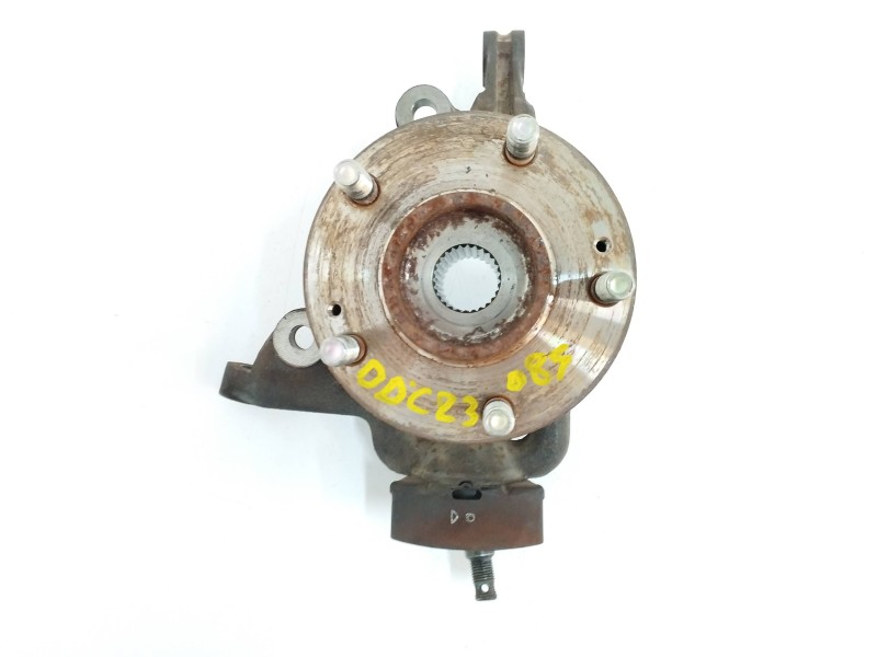 Recambio de mangueta delantera derecha para hyundai i30 1.4 cat referencia OEM IAM   
