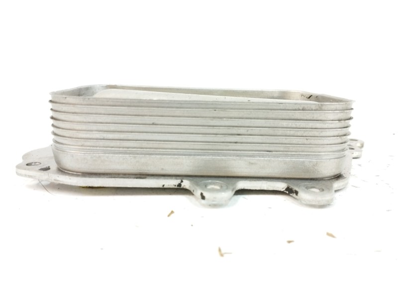Recambio de enfriador aceite motor para mercedes-benz clase b (w245) 2.0 cdi cat referencia OEM IAM Recambio de enfriador aceite motor para mercedes-benz clase b (w245) 2.0 cdi cat referencia OEM IAM