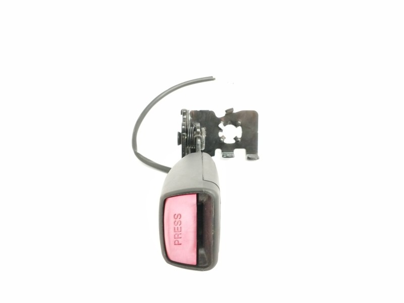 Recambio de enganche cinturon derecho para hyundai i30 1.4 cat referencia OEM IAM  TRASERO 