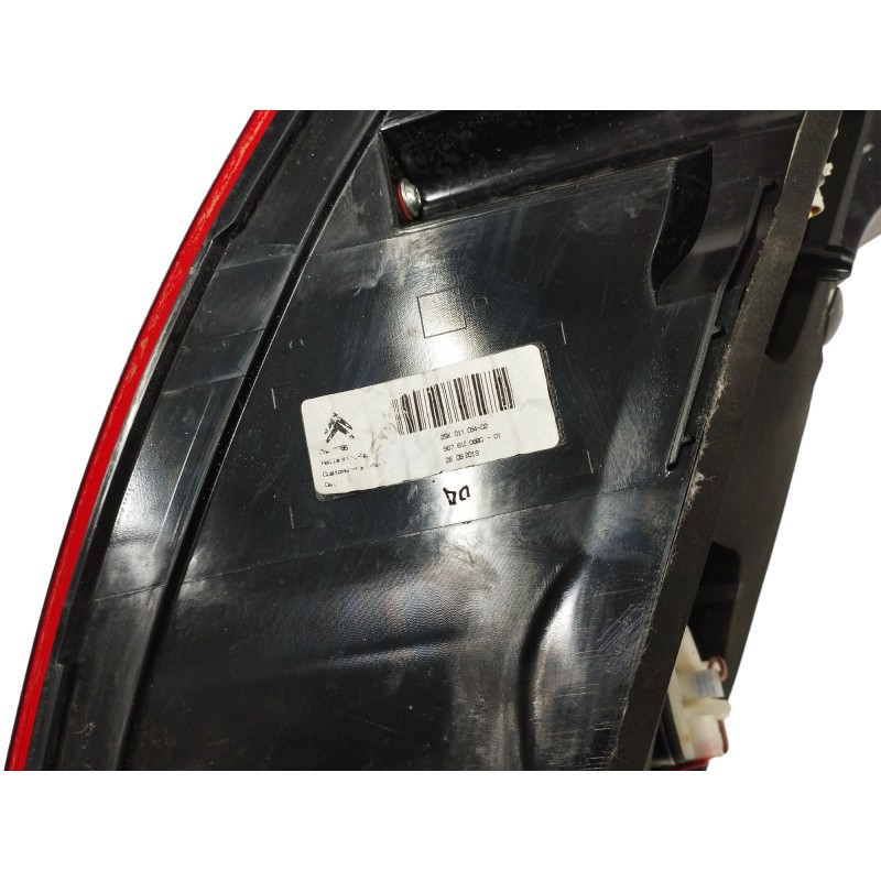 PILOTO TRASERO DERECHO