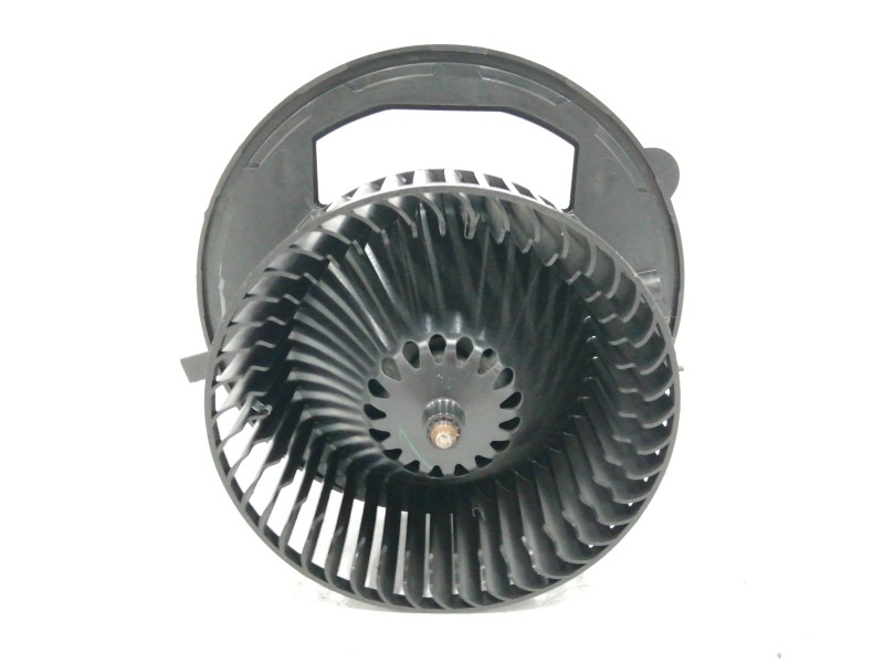 Recambio de motor calefaccion para volkswagen crafter kasten (sy) 2.0 tdi referencia OEM IAM 5WB81921 Recambio de motor calefaccion para volkswagen crafter kasten (sy) 2.0 tdi referencia OEM IAM 5WB81921