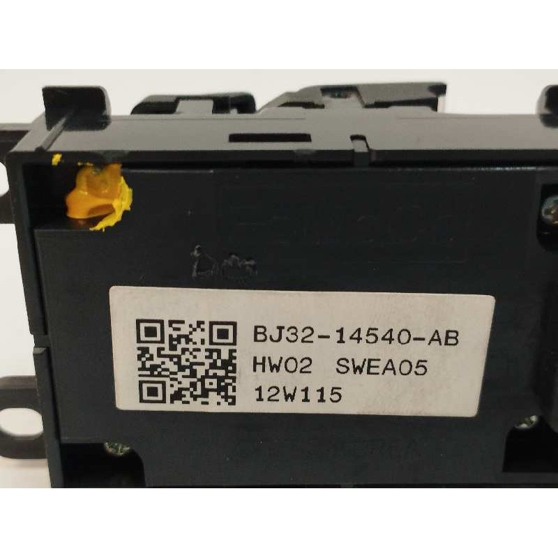 MANDO ELEVALUNAS DELANTERO IZQUIERDO