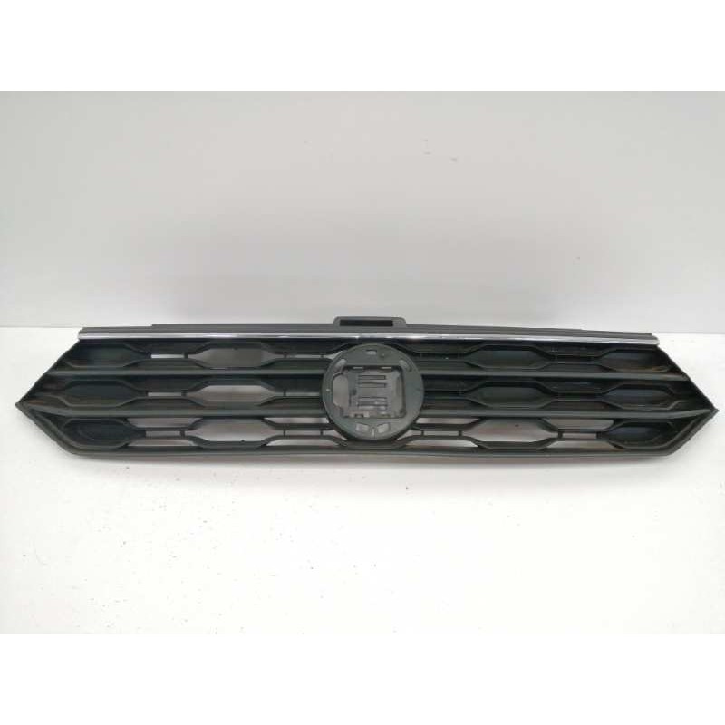 Recambio de rejilla delantera para volkswagen t-roc advance referencia OEM IAM 2GA853651E  