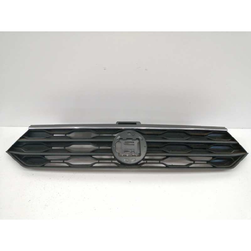 Recambio de rejilla delantera para volkswagen t-roc advance referencia OEM IAM 2GA853651E  