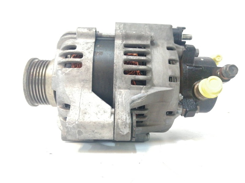 Recambio de alternador para hyundai tucson (jm) 2.0 crdi comfort (4wd) referencia OEM IAM 3730027021 021319262 
