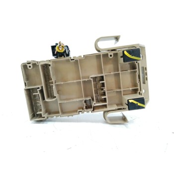 Recambio de caja reles / fusibles para subaru legacy familiar/outback b13 (bp) 2.0 diesel cat referencia OEM IAM 82201AJ000  