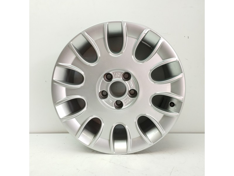 Recambio de llanta para audi a8 (4e2) 3.0 v6 24v tdi referencia OEM IAM 4E0601025J 8JX17H2ET34 Recambio de llanta para audi a8 (4e2) 3.0 v6 24v tdi referencia OEM IAM 4E0601025J 8JX17H2ET34