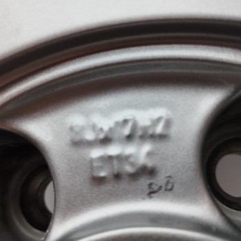 Recambio de llanta para audi a8 (4e2) 3.0 v6 24v tdi referencia OEM IAM 4E0601025J 8JX17H2ET34 
