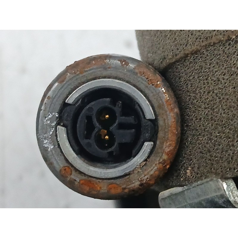 CINTURON SEGURIDAD TRASERO DERECHO